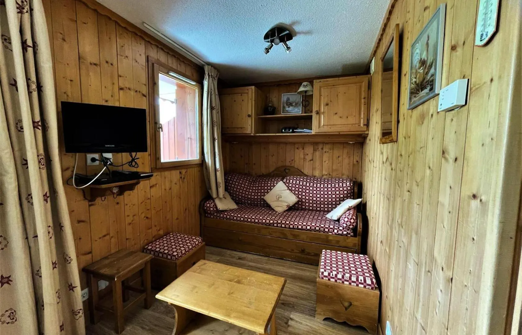 Residence Courmayeur - Appartement En Bord De Piste Aux Menuires Mae-3954 Saint-Martin-de-Belleville